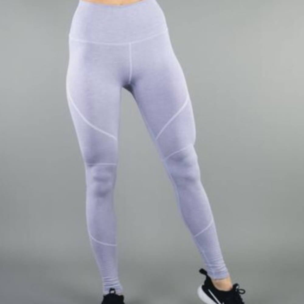 Alphalete Revival Leggings in Lilac